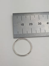 Load image into Gallery viewer, 20mm closed ring sterling silver