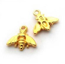 Load image into Gallery viewer, baby bee charm gold on st. silver - Eternalflow charms and Jewellery supplies
