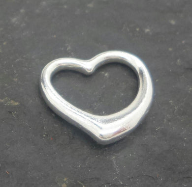 Sterling silver HEART outline charm - Eternalflow charms and Jewellery supplies