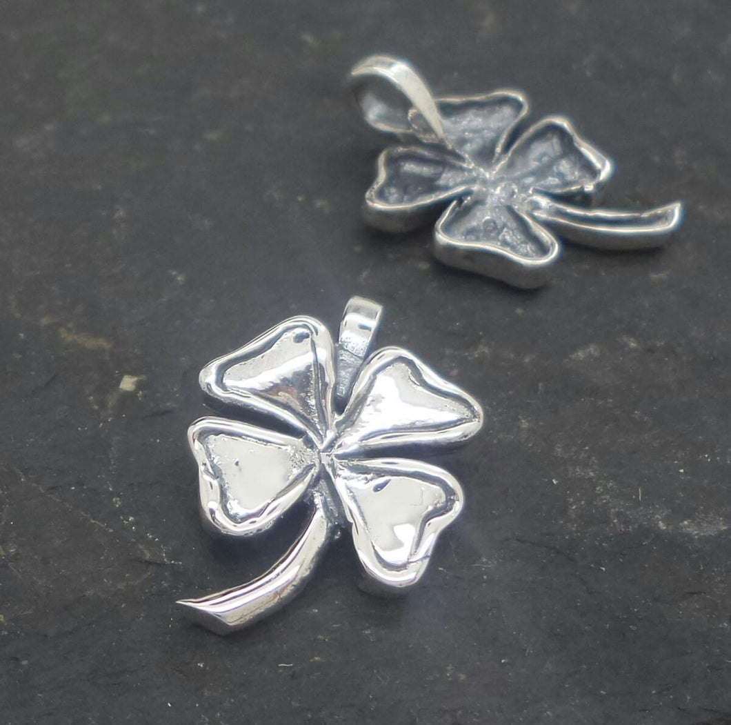 sterling silver shamrock charm – Eternalflow charms and Jewellery