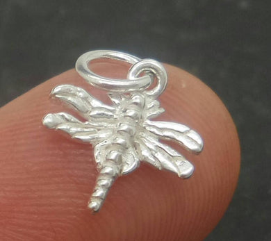 sterling silver dragonfly charm (1) , tiny solid silver dragonfly , dragonfly 925 silver charm , small silver dragonfly charm . - Eternalflow charms and Jewellery supplies