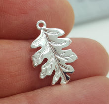 Load image into Gallery viewer, sterling silver oak leaf charm - Eternalflow charms and Jewellery supplies
